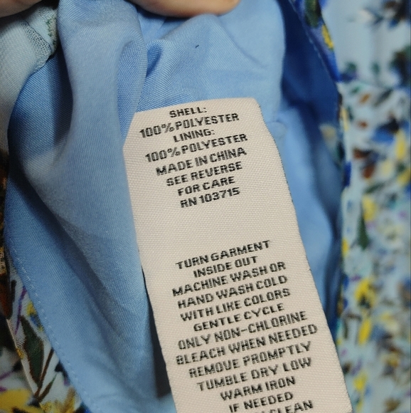 Nanette Lepore Windswept Blue Floral Long Sleeve Blouse Smocked Details Large L - Picture 8 of 9